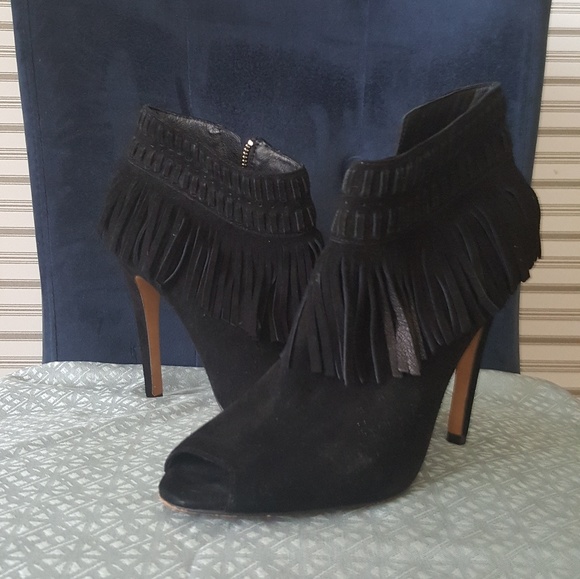 Booties - Picture 4 of 4